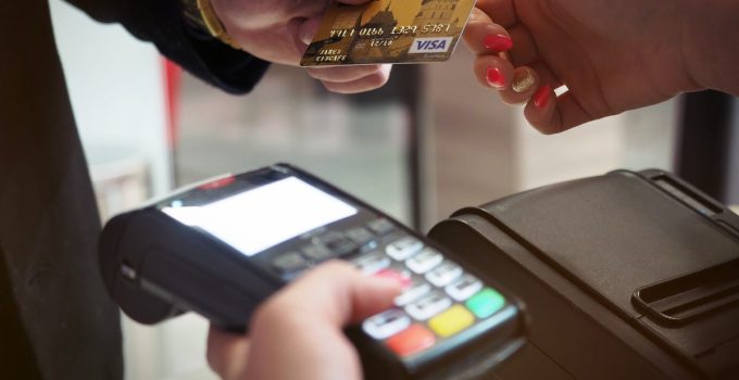 Cartão de crédito para empresa vale a pena?